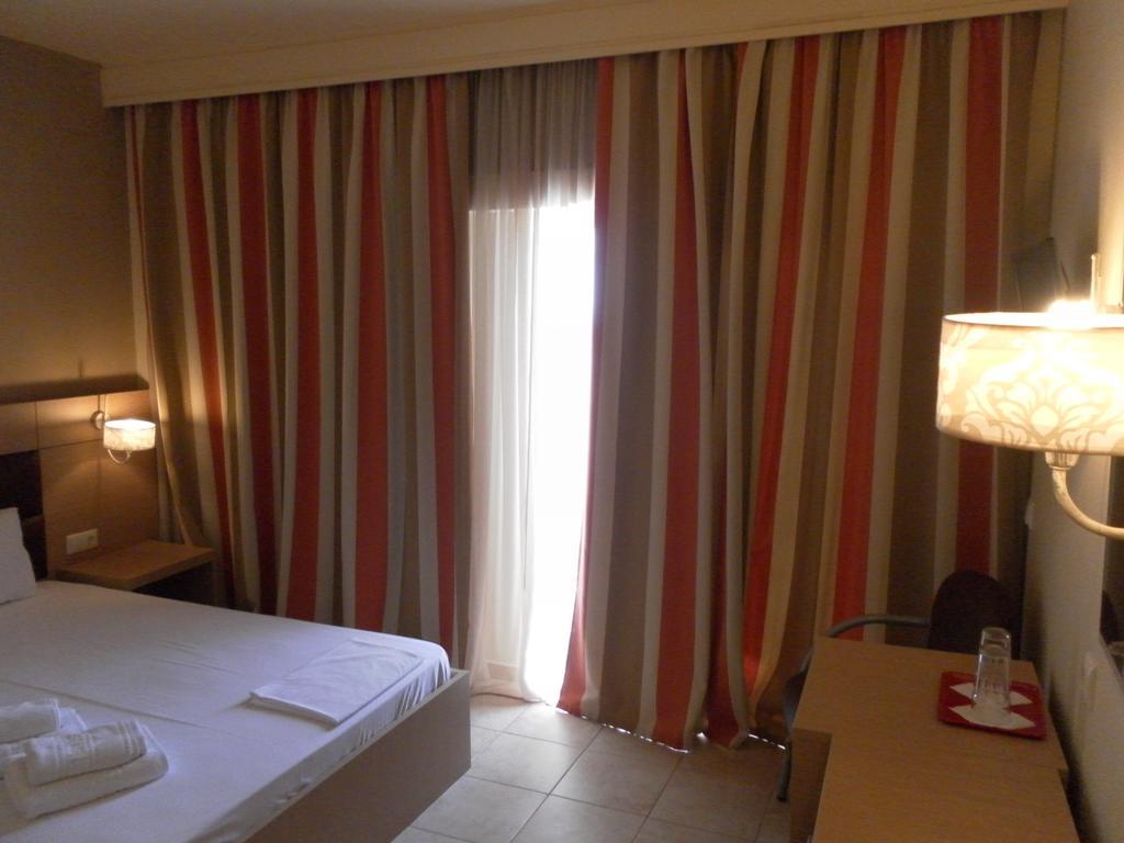 Esperia Hotel Szaloniki Szoba fotó